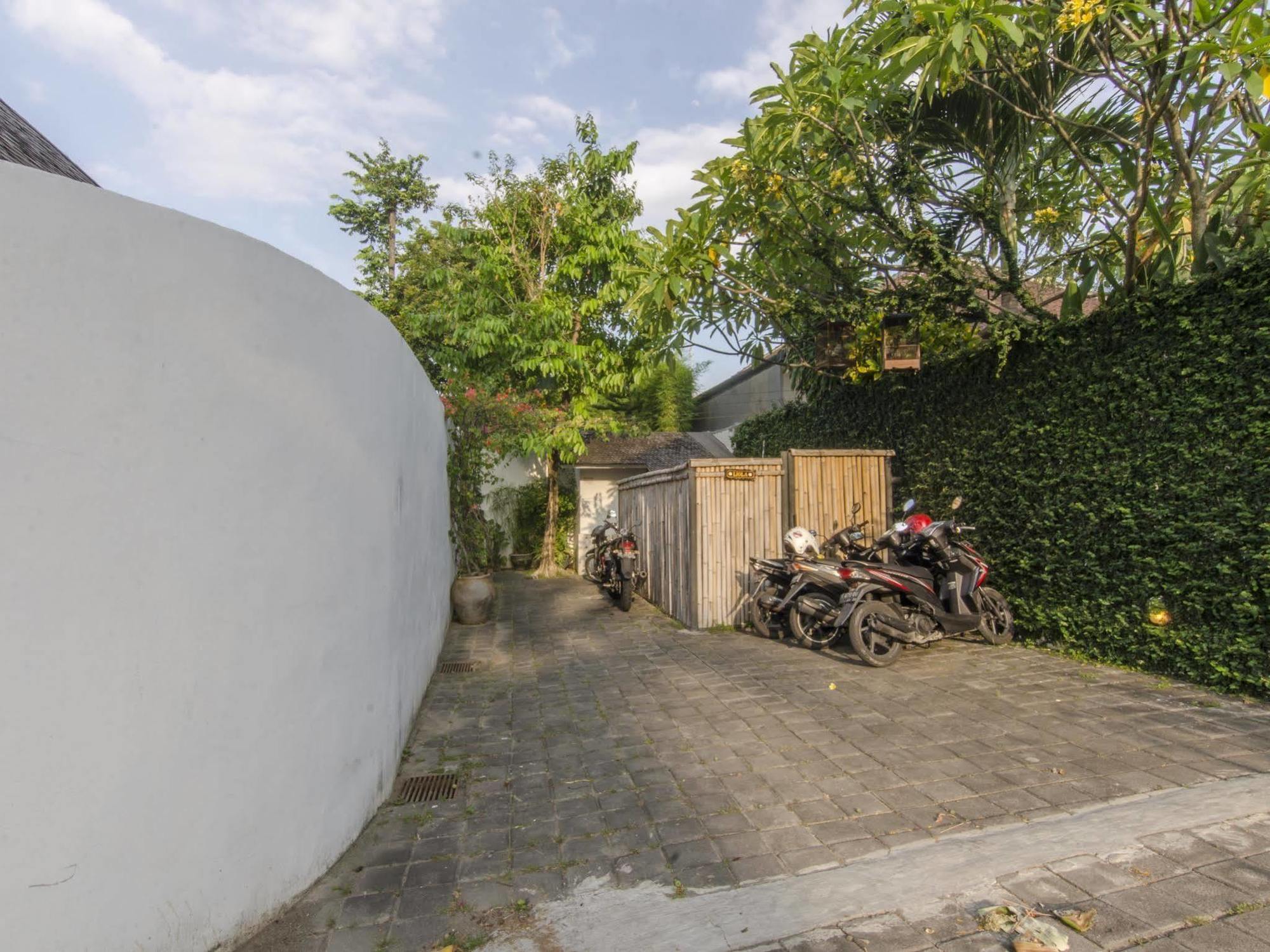 Villa Liola By Exotiq Villa Holidays Seminyak Exterior foto